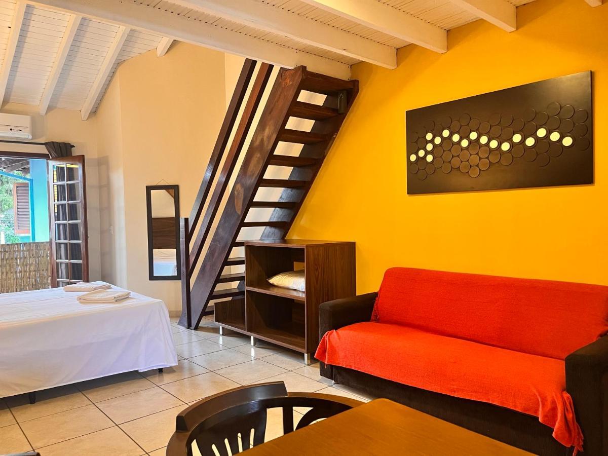 Delphin Apartamento 8 Ilhabela Exteriör bild